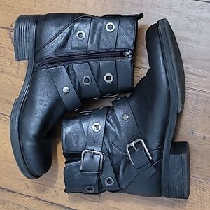 Indigo Rd irgiord black combat boots
